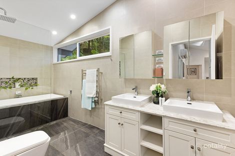 Property photo of 28 Cassandra Avenue St Ives NSW 2075