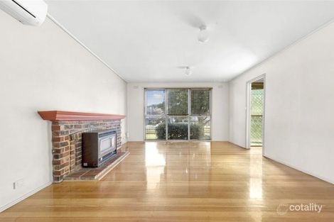 Property photo of 38 Derna Crescent Frankston VIC 3199
