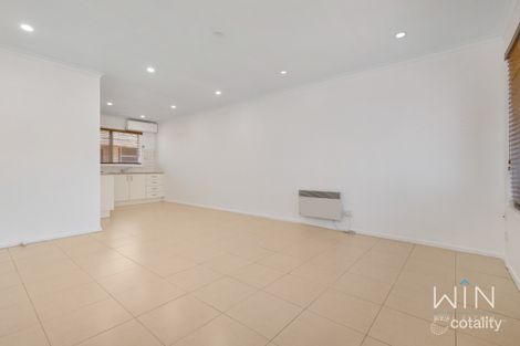 Property photo of 12/2-6 Kelvin Grove Springvale VIC 3171
