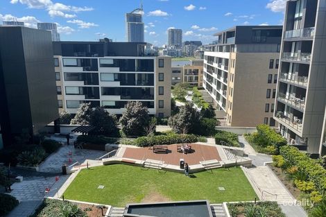 717/13-17 Verona Dr, Wentworth Point, NSW 2127