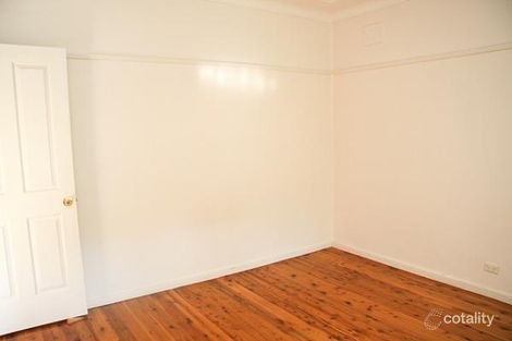 Property photo of 32 Warners Bay Road Warners Bay NSW 2282