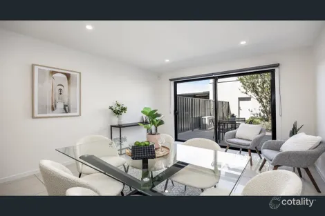 Property photo of 6 Stallion Drive St Clair SA 5011