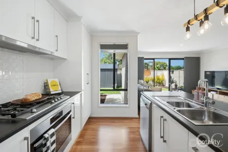 Property photo of 22A Berrin Road Morphett Vale SA 5162