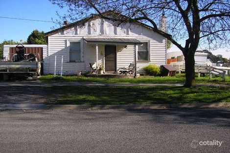 6 Grundy Ave, Nyora, VIC 3987