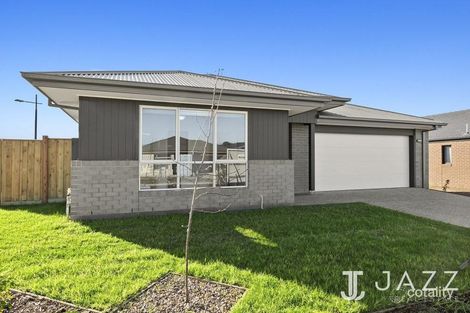 8 Stephenson Dr, Armstrong Creek, VIC 3217