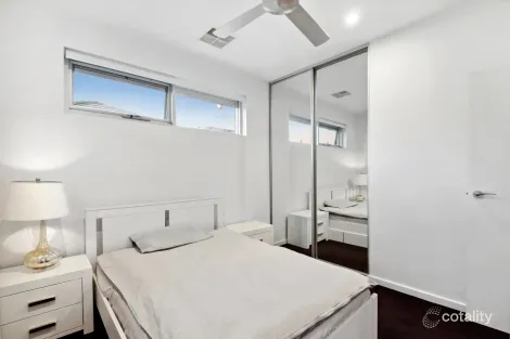 Property photo of 30 Tyrie Avenue Findon SA 5023