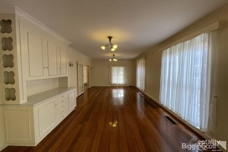 Property photo of 53 Amber Grove Mount Waverley VIC 3149