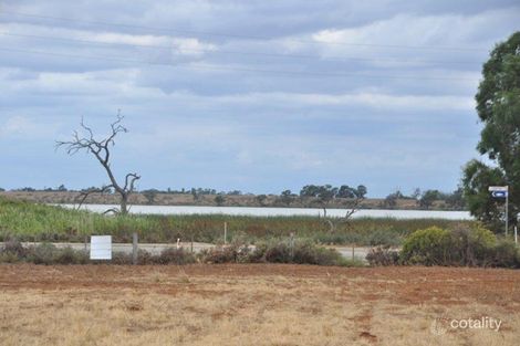 17 Howard Dr, Mystic Park, VIC 3579