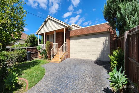 1/5 St Huberts Rd, Carnegie, VIC 3163