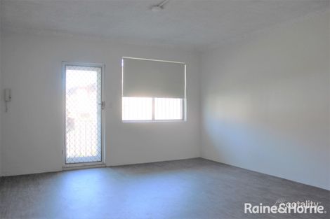 Property photo of 2/144 Longfield Street Cabramatta NSW 2166