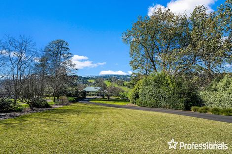 Property photo of 24 The Wridgeway Mount Evelyn VIC 3796