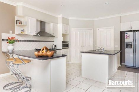 Property photo of 28 Piermont Drive Berwick VIC 3806