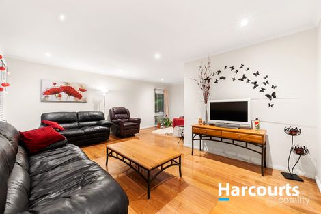 Property photo of 19 Hartington Drive Wantirna VIC 3152