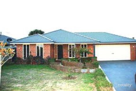 8 Tira Ct, Mornington, VIC 3931