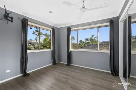 Property photo of 42 Tracey Crescent Varsity Lakes QLD 4227