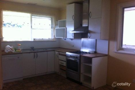 Property photo of 13 Walters Street Craigieburn VIC 3064