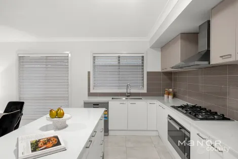 Property photo of 86 Roland Garros Crescent North Kellyville NSW 2155