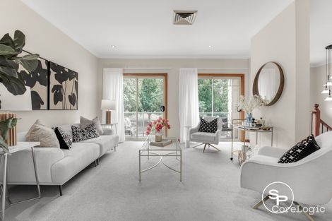 Property photo of 10 Barrack Circuit Macquarie Links NSW 2565