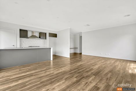 Property photo of 8 Bangalore Way Mickleham VIC 3064