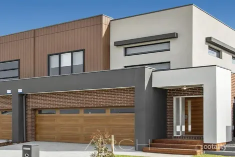 36 Everard Ave, Clyde North, VIC 3978