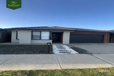 Property photo of 16 Frodo Circuit Clyde VIC 3978