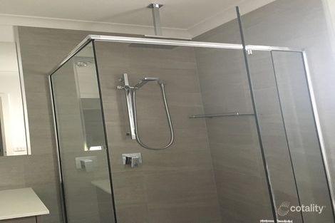 Property photo of 16 Merano Circuit Cranbourne South VIC 3977