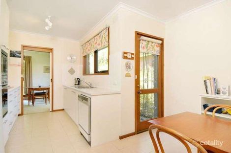 Property photo of 1/16 Brenbeal Street Balwyn VIC 3103