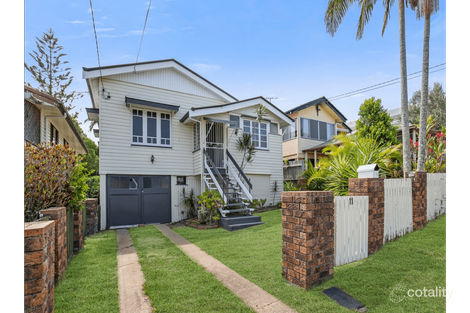 11 Blackwood Rd, Margate, QLD 4019