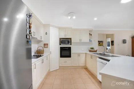 Property photo of 63 Grange Place Moggill QLD 4070