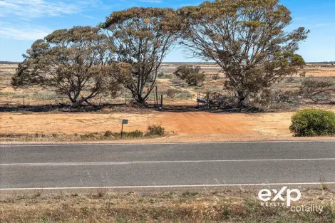 Property photo of 401 Ruskin Road Dublin SA 5501