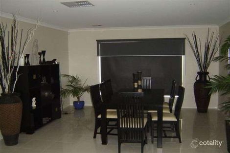 Property photo of 3 Bluewater Drive Sandhurst VIC 3977