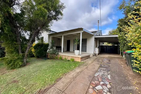 18 Templemore St, Young, NSW 2594