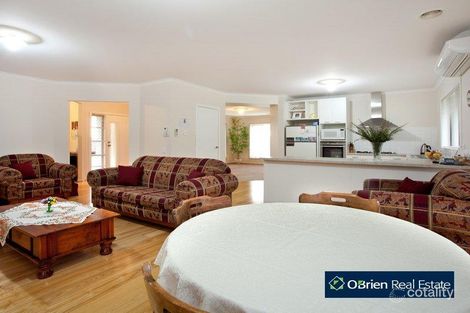 Property photo of 69 Viewgrand Drive Berwick VIC 3806