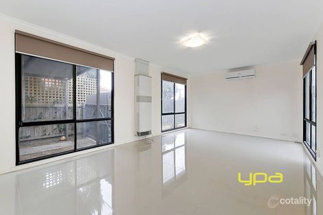 Property photo of 16 Werona Court Meadow Heights VIC 3048