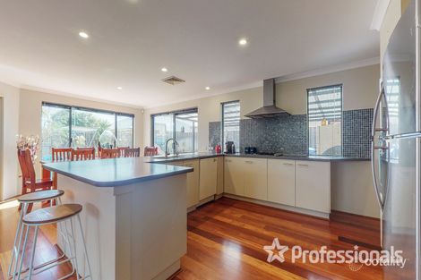 Property photo of 3 Carew Vista Ellenbrook WA 6069