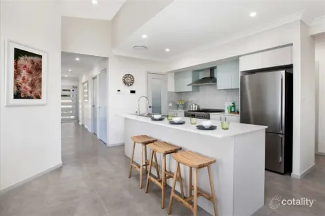 Property photo of 107 Beattys Road Fraser Rise VIC 3336