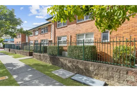 7b/2 Carl St, Woolloongabba, QLD 4102