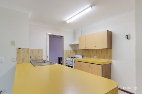 Property photo of 5 Sturt Close Gosnells WA 6110