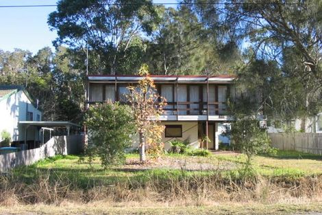 Property photo of 357 Tuggerawong Road Tuggerawong NSW 2259