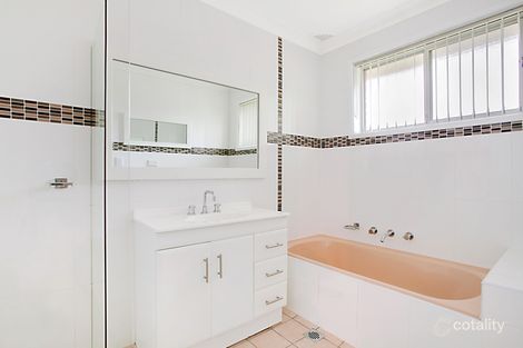 Property photo of 6 Forbes Place Leumeah NSW 2560