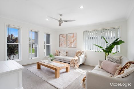 Property photo of 8 Hallvard Crescent Augustine Heights QLD 4300