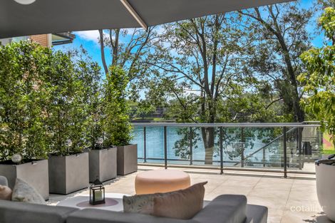 Property photo of 2/136 Macquarie Street St Lucia QLD 4067