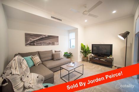 70b Pearl Pde, Scarborough, WA 6019