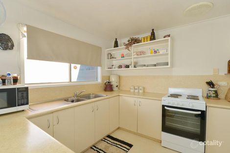 Property photo of 27 Dalton Street Clinton QLD 4680
