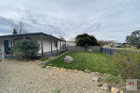 8 Hoskin St, Berridale, NSW 2628