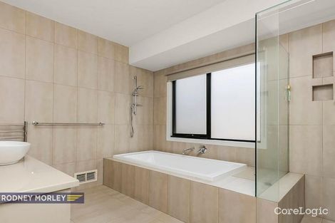 Property photo of 8 Rockbrook Road St Kilda East VIC 3183