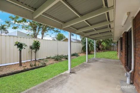 Property photo of 1 Gull Place Parrearra QLD 4575