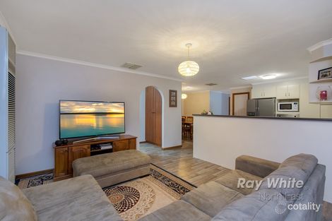 Property photo of 20 Hedgerow Drive Gulfview Heights SA 5096