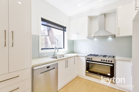 Property photo of 2/35 Whitworth Avenue Springvale VIC 3171