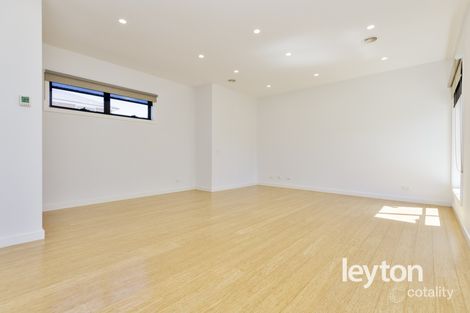 Property photo of 2/35 Whitworth Avenue Springvale VIC 3171